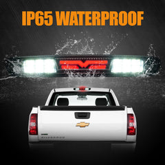 Cxdar rear center cab roof lamp provides bright, even illumination