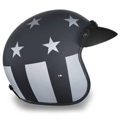 Daytona Helmets slim-line shell delivers a streamlined profile for a snug fit.