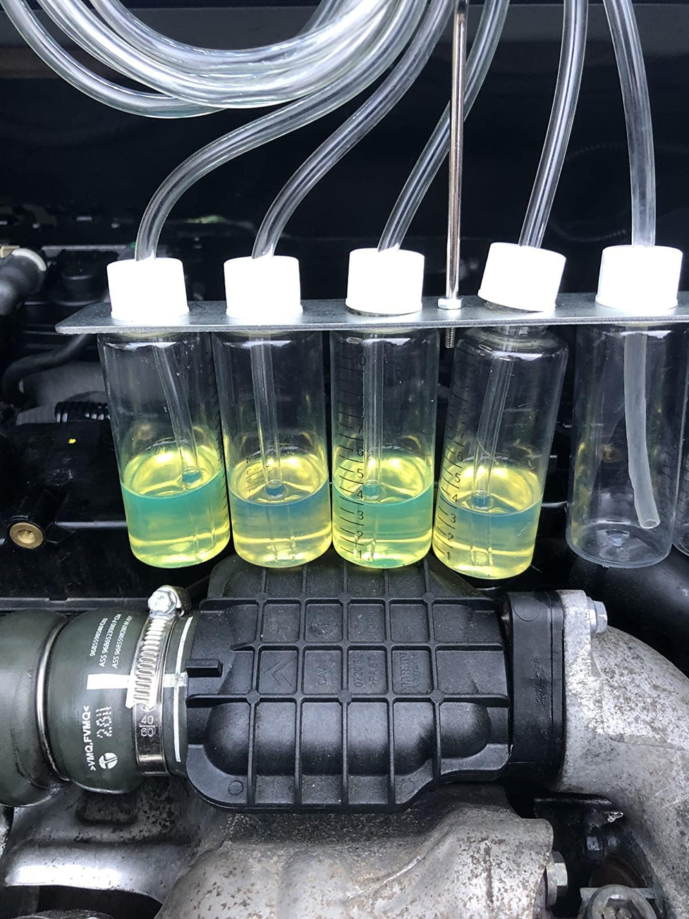 DAYUAN carry case keeps tools organized for on-site diagnostics