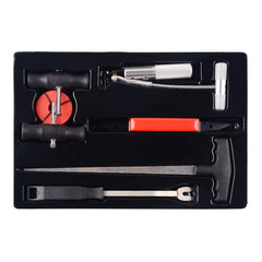 DAYUAN windshield removal wire feeder tool demonstrates easy wire insertion through polyurethane.