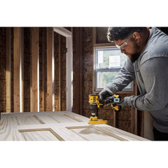 Dewalt DCD794D1 2Ah battery pack supports practical run time on projects.
