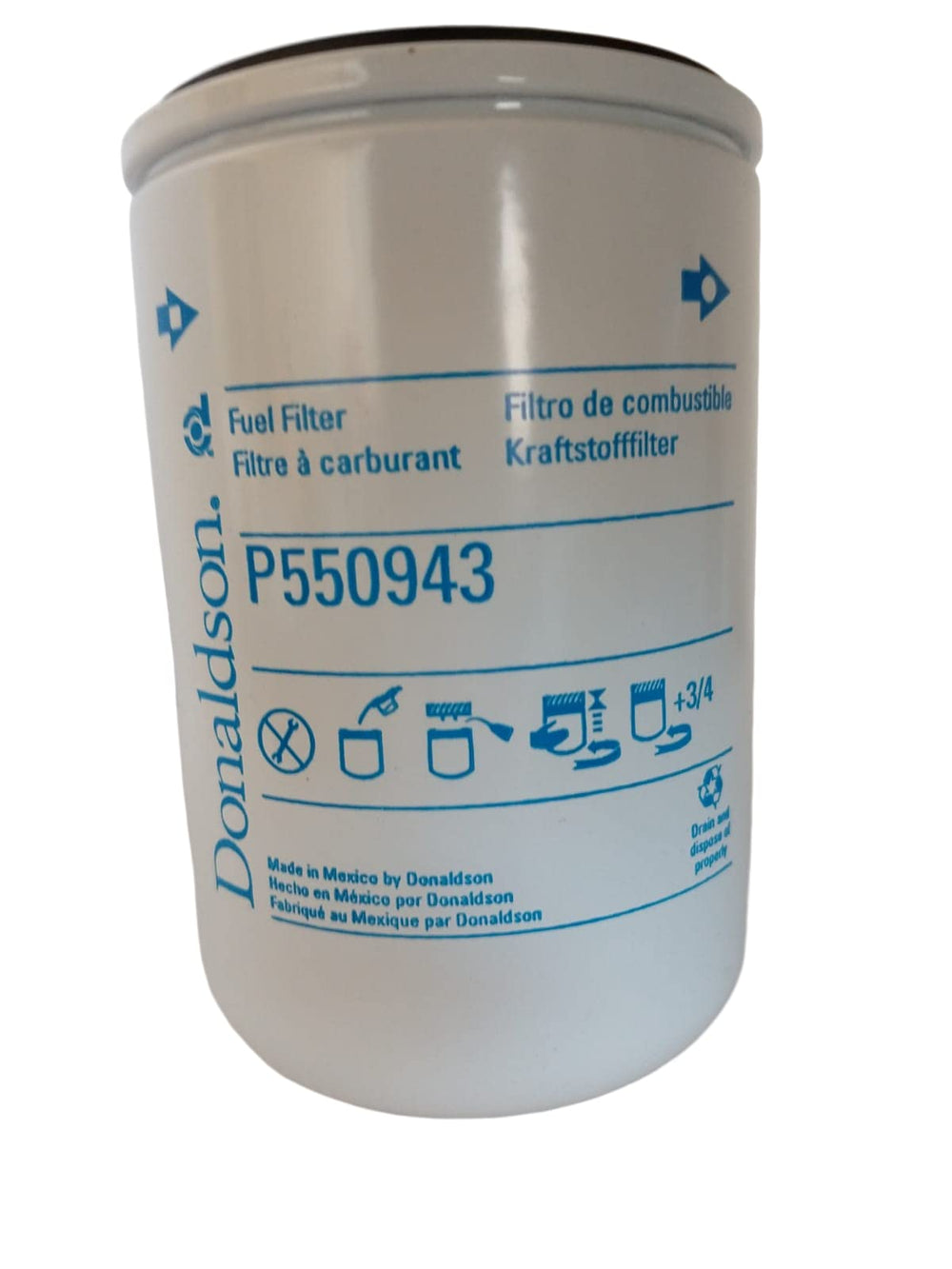 Donaldson P550943 filter installed in GMC 6.2L demonstrates proper fit and easy replacement.