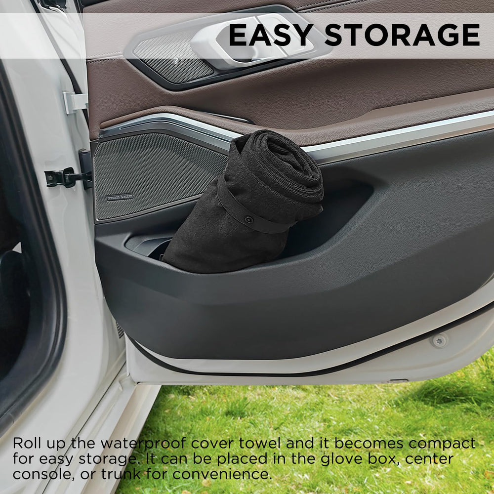 DREAMANIA anti-slip back fabric keeps the towel in place on car seats.