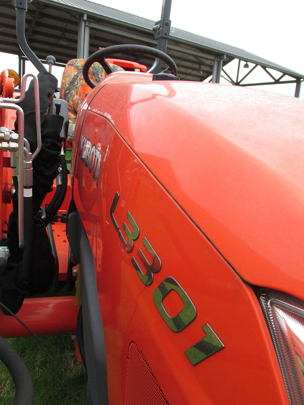 Durafit KU21 seat covers protect your tractor seat and extend durability.