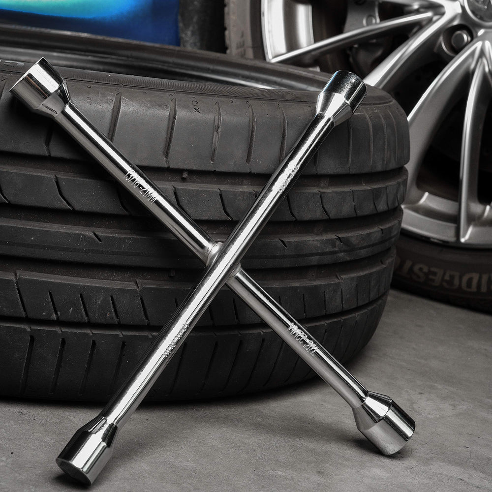epaauto sae and metric size chart: fits common lug nuts for fast adjustments.