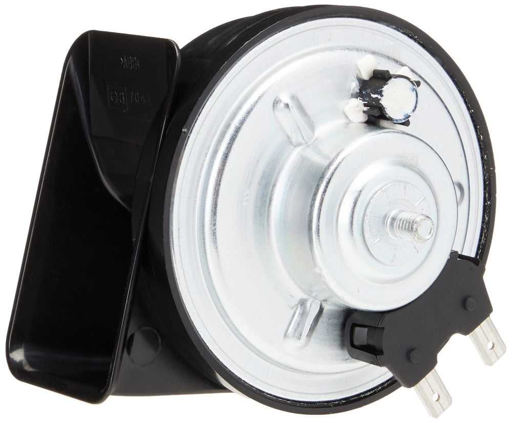 FIAMM horn package includes universal mounting bracket and connectors for quick installation.
