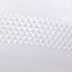 Flying Banner odorless steering wheel cover keeps the cabin fresh.