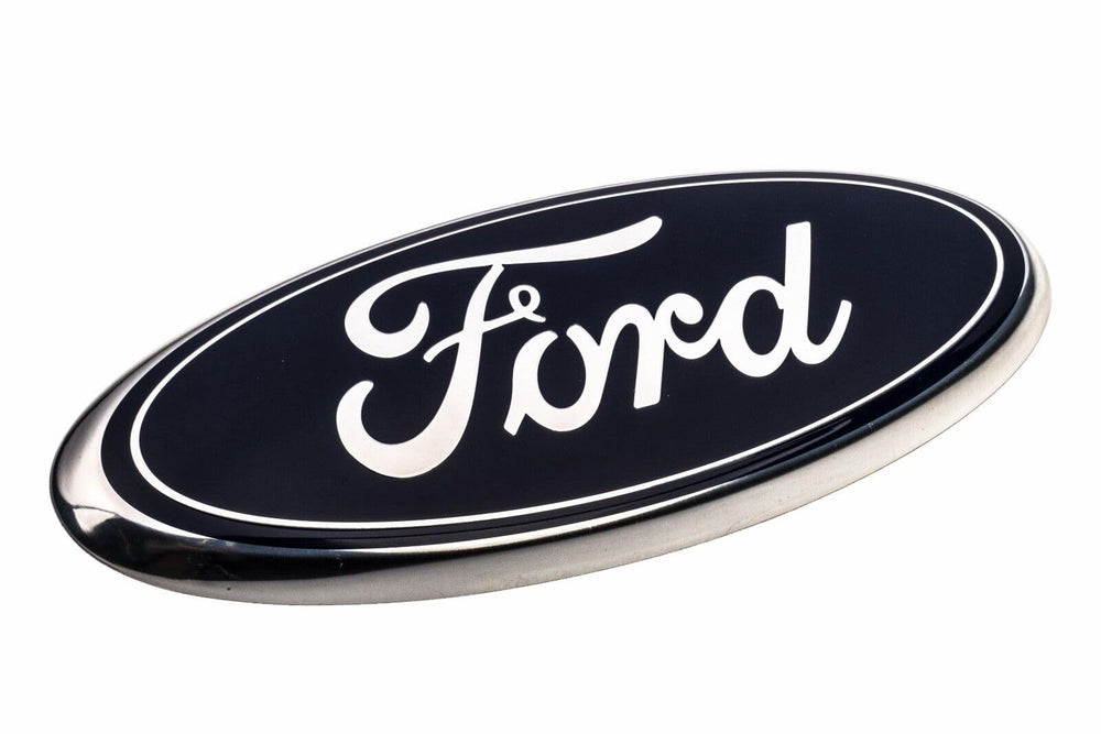 Tailgate emblem on Ford Flex demonstrates versatile placement on rear surfaces.