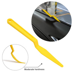 FOSHIO safety cutter ensures safe, controlled blade use.