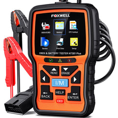 FOXWELL NT301 Plus diagnostic display shows engine and battery status at a glance.