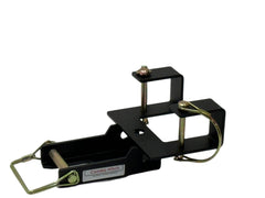 Garbage Commander haul pin hitch in action enables sturdy trailer connections