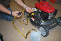 GasTapper spill-proof clip secures the hose during operation.