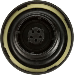 Gates 31615 packaging image highlighting easy install and venting without fuel loss.