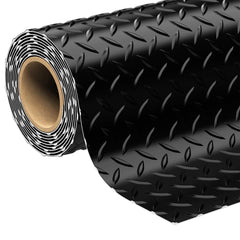 Geemax diamond-plate non-slip surface stays secure in wet conditions.