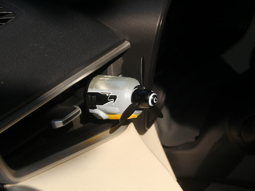 Generic FW-190 woody citrus scent note enhances cabin freshness