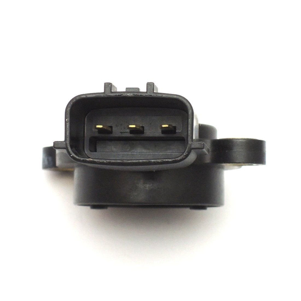 Connector close-up highlighting secure pins and reliable signal transmission