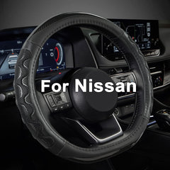 GIANT PANDA D-shaped steering wheel cover on Nissan Altima improves grip and comfort.