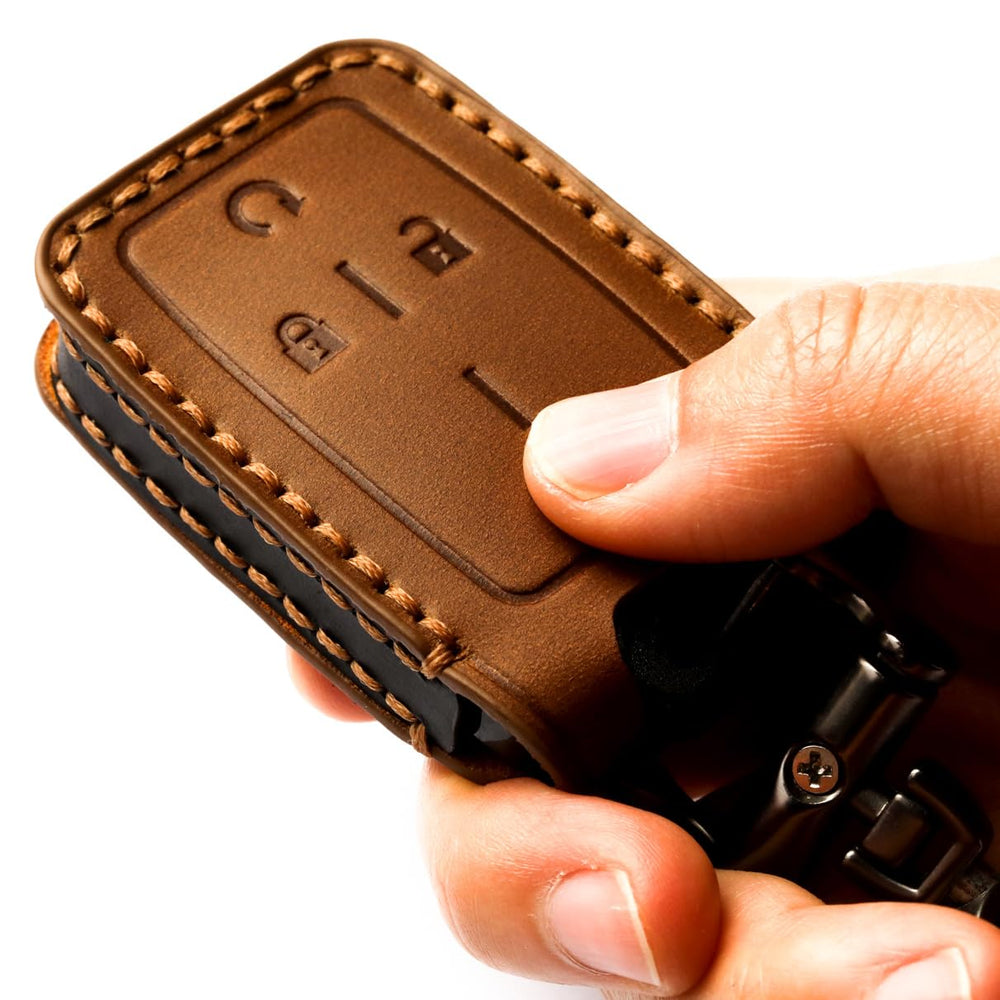 GLECHAZ precise cutouts enable easy access to buttons and ports on the fob.