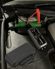 Gleegi weather-resistant shell keeps jump starter clean and ready.