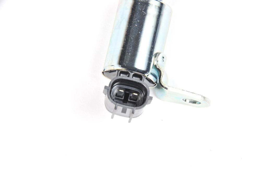 GM Genuine Parts 12636175 VVT solenoid installation view for OEM calibration