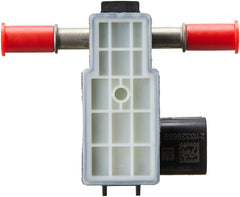 GM Genuine Parts 13507128 sensor installation view — easy OEM replacement fit.