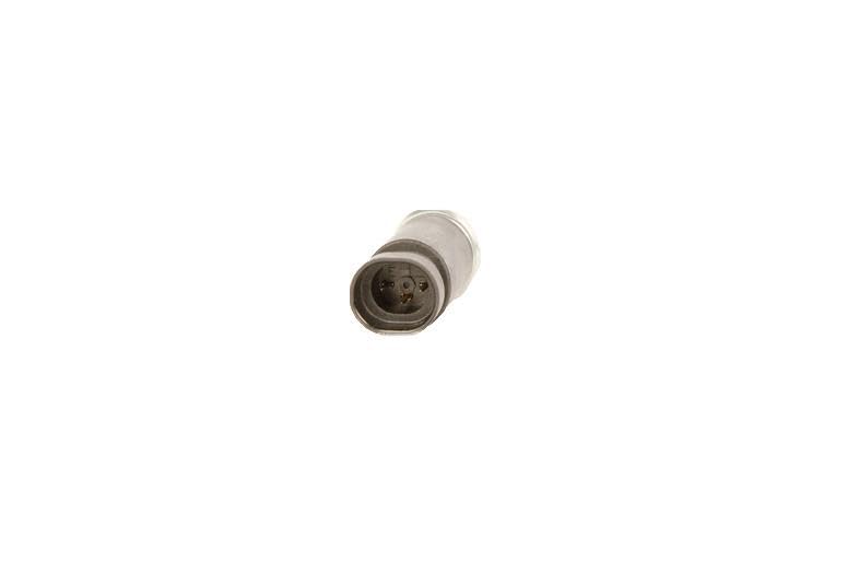 GM Genuine Parts 19244500 electrical connector provides secure, reliable engine monitoring