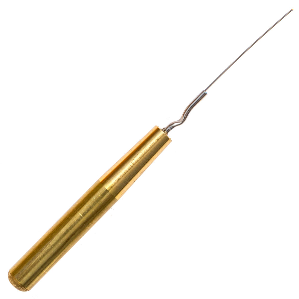 Gold Label Detailing touch-up pen ideal for scratches and rock chips.