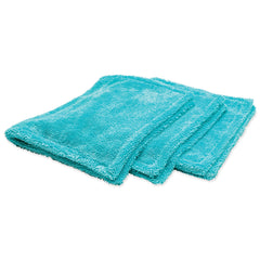 Griot's Garage PFM edgeless towel lifts dust for quick, streak-free cleaning.