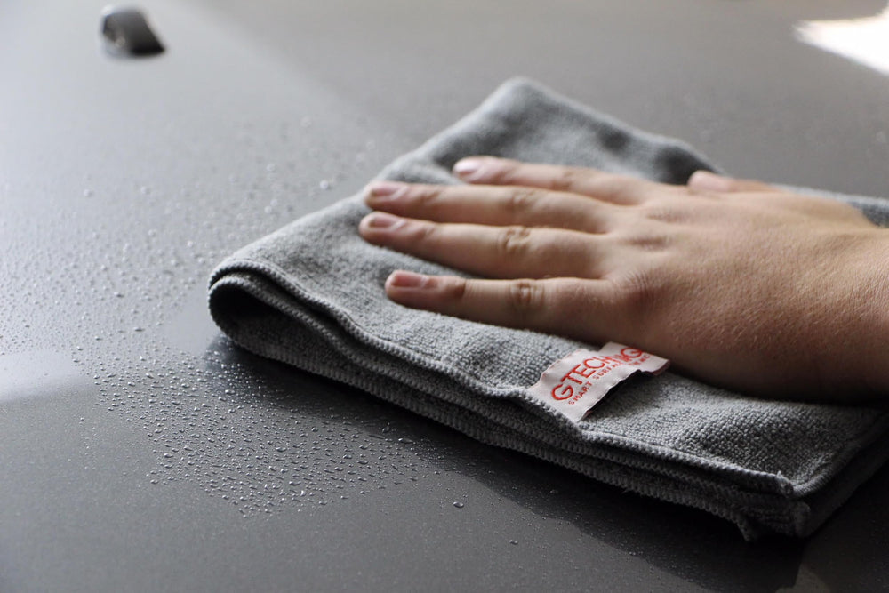 MF1 ZeroR cloth highlighting ultra split fibers for residue removal