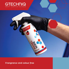 Gtechniq Panel Wipe decontamination action reduces residue before coating.