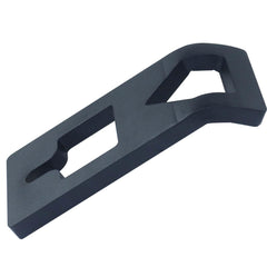 GUSUHAWK plate with S-hooks and chains shows versatile pulling setup