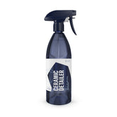 Gyeon Ceramic Detailer siO2 spray bottle enabling quick exterior detailing.