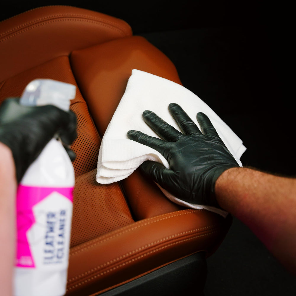GYEON LeatherCleaner Natural supports DIY and professional detailing workflows