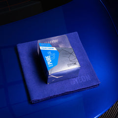 Gyeon Pure EVO one-layer application in progress for easy coat