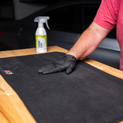 Gyeon Quartz Fabric Coat long-lasting protection preserves fabric feel.