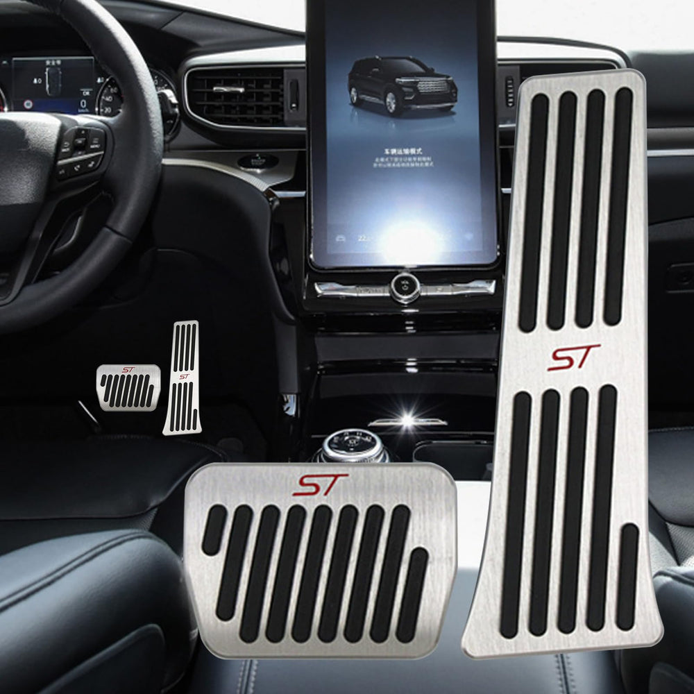 Hecotrax Explorer pedals in-car view suggests improved foot placement for daily driving.