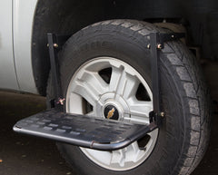 HitchMate TireStep platform shows a 22-inch by 10-inch area for safe stepping
