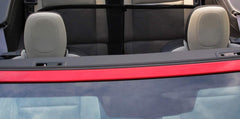 HÖLM windscreen deflector made of puncture resistant materials.