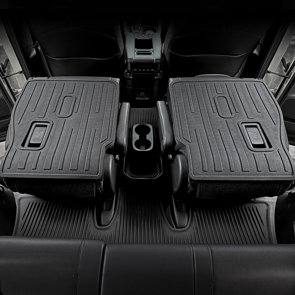 HOUCLEMIC kick mats feature pre-cut holes for seat levers for easy use.