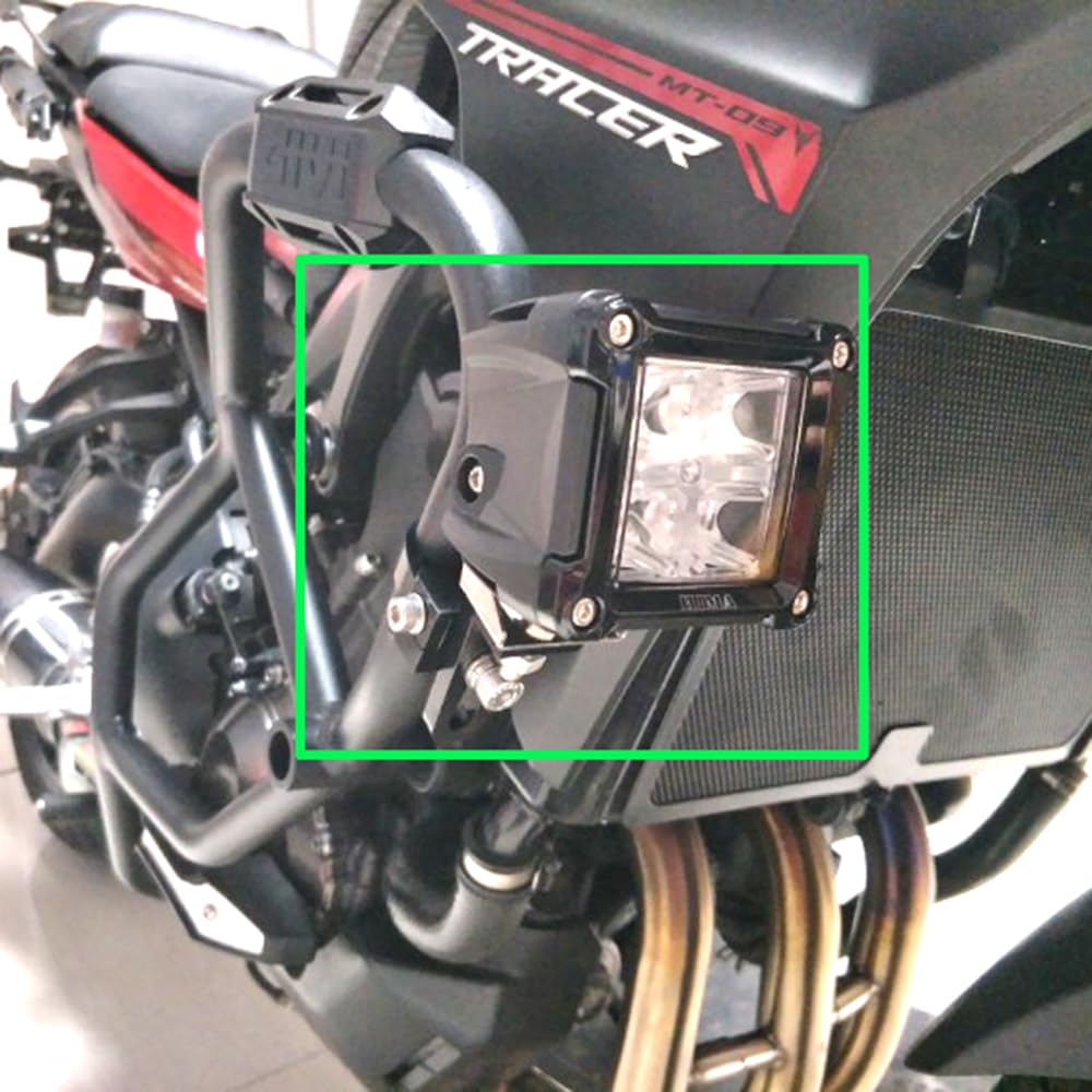 HQTS adjustable light-bar bracket shows vertical and horizontal alignment for precise beam direction.