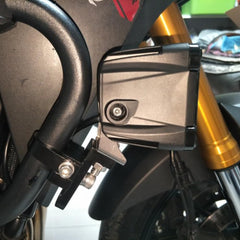 HQTS roll-bar mount demonstrates diameter-fit versatility for off-road lights.