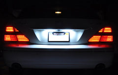 iJDMTOY license light for Camry 2007-2011 delivers uniform license plate brightness.