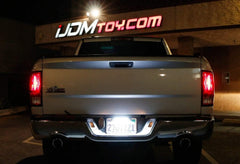 iJDMTOY tilt-rotatable lightbar focuses light on the plate or rear area