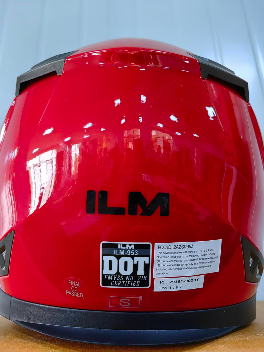 ILM 953 safety badge with FMVSS-DOT certification