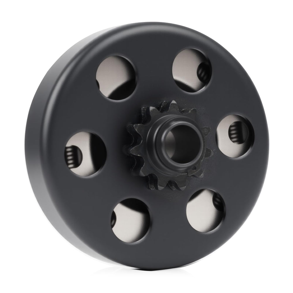 ILONPA centrifugal clutch with 5/8 bore and 11 teeth for #35 chain, kart-ready.