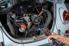 Innova 3568 split‑screen display showing tachometer and advance together.