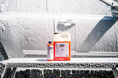 Jimbos Super Soaper luxurious suds provide slick lubrication for detailing.