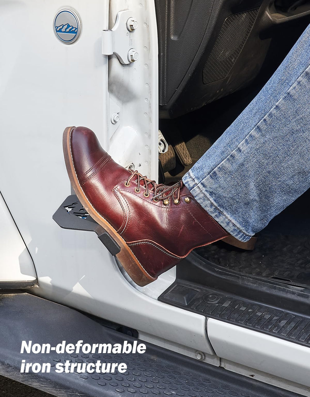 JOYTUTUS Wrangler foot pegs with anti-slip side guards boost footing in mud or rain.