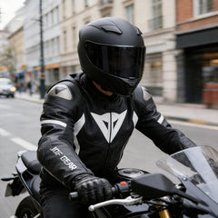 JQF Gear WS-607 ventilation ports emphasize cooling during rides