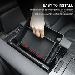 JYCDC durable ABS plastic construction resists wear in Sienna interior.